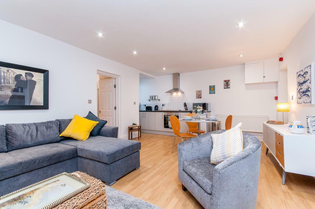 5 Minutes To The Beach! Appartement Margate Buitenkant foto