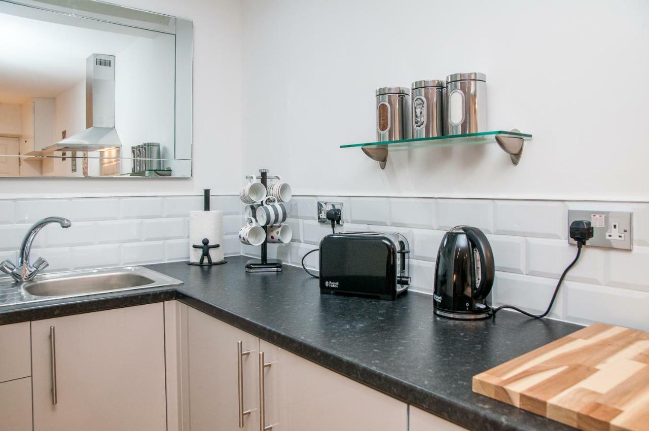 5 Minutes To The Beach! Appartement Margate Buitenkant foto