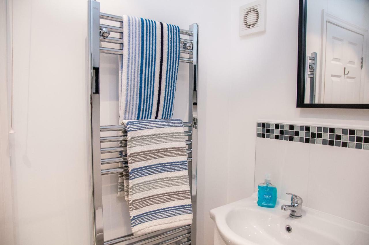 5 Minutes To The Beach! Appartement Margate Buitenkant foto